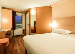 ibis Clermont-Ferrand Sud Carrefour Herbet 写真