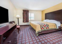 スーパー 8 バイ ウィンダム ブルーミントン ユニバーシティ エリア 写真