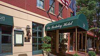 The Berkeley Hotel