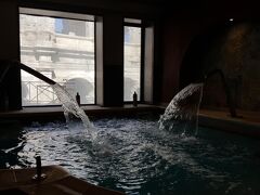 ホテル スパ ル カレンダル 写真