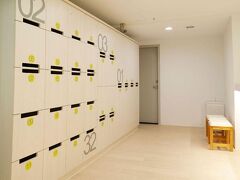 イーズ シングル イン 写真