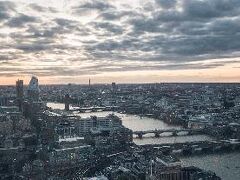 シチズンM タワー オブ ロンドン 写真