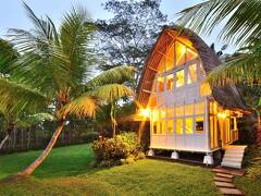 ジェンデラ デ バリ ヴィラ 写真