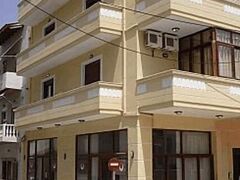 Constantino's Studios 写真