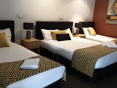 テンターフィールド タバーン アンド モーター イン 写真