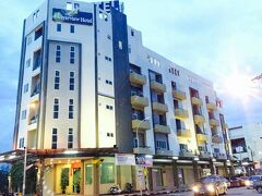 リバービュー ホテル 写真