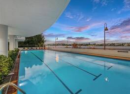 ゴールズボロー プレイス アパートメンツ 写真