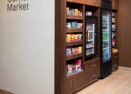 フェアフィールド イン & スイーツ ゲイルズバーグ 写真