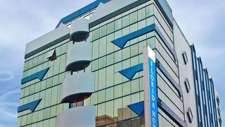 オアシス デイラ ホテル