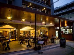 マキシムズ イン 写真