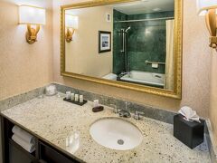 エンバシー スイーツ バイ ヒルトン ポートランド ダウンタウン 写真