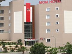 Mom Hotel 写真