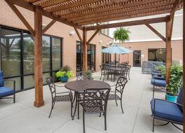 フェアフィールド イン & スイート ルイビル ダウンタウン 写真