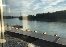 ホテル ドナウホフ マウタウゼン