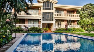 De Mandarin Beach Resort Suites and Villas