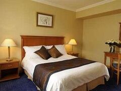 カステリ ホテル 写真