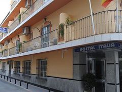 ホスタル イタリア 写真