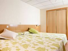 ""ランブラ アリカンテ コンタクトレス"","2 写真