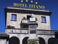 Hotel Titano 写真