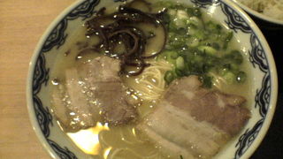 とんこつラーメン【由丸】