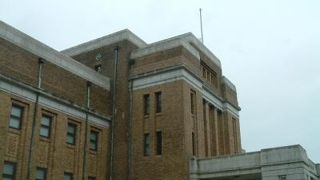 国立科学博物館～機関車とクジラが目印！