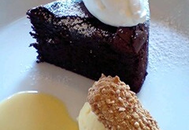 石釜のピザがおすすめ「わらや」