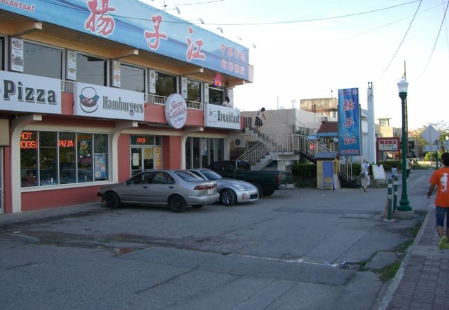 揚子江のランチは、＄４．９９と安価