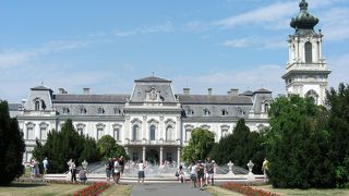 ケストヘイの美しいフェシュテティッチ宮殿