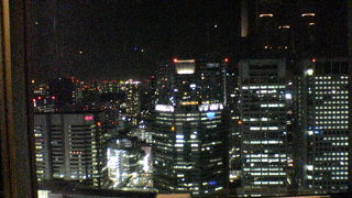 夜景を見ながらおいしいお酒を【トップ　オブ　シナガワ】