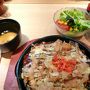 アキ