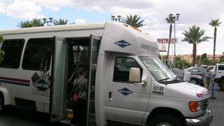 少人数の場合に便利“空港シャトルバス”