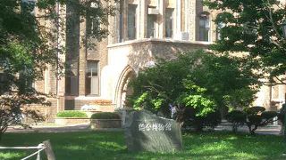 入って見たいとは思うのですが。。。