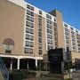 大学街の安心できるホテルです　HOLIDAY INN SELECT PITTSBURGH AT UNIVERSITY CENTER