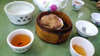 昔ながらの雰囲気を楽しむ美味しい飲茶、蓮香樓