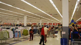 食材やお土産品の調達場所には最高