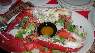 店内も店員も料理も最高でした。