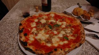 揚げ物、ピッツアならスパッカナポリでこのお店