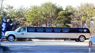 みさか路にはすんごい車が飾ってあります