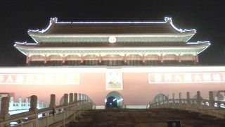 夜もきれいですが…