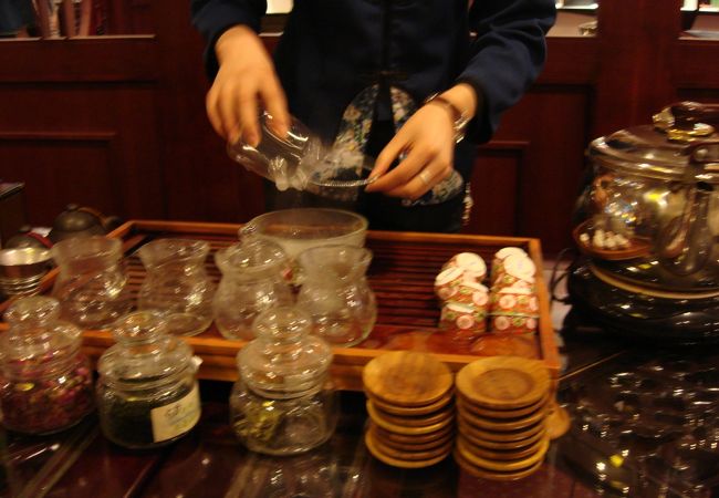 陸羽茶芸館