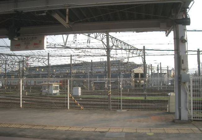 南福岡駅は、博多のとなりです