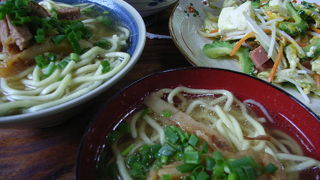 スープが絶品！　八重山そばを食べるならこの茶屋