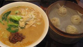 ディンタイフォン　小龍包のセット納得のおいしさ（ランチ）