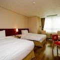 RAMADA  HOTEL&SUITE