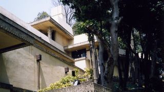 芦屋の高台に建つ歴史的建造物 『ヨドコウ迎賓館』