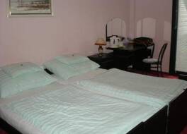 Hotel Romantik Eger 写真