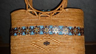 いいけどちょっと煙臭いアシタバのバッグ