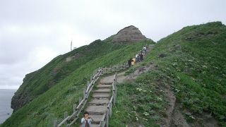 女子、老若、だれでも自然の美しさを堪能できます。