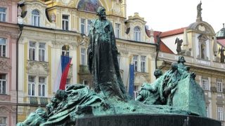 プラハ市民憩いの場、旧市街広場