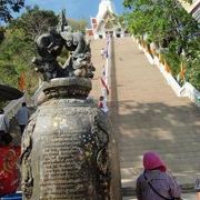 ワット・タキアップ寺院